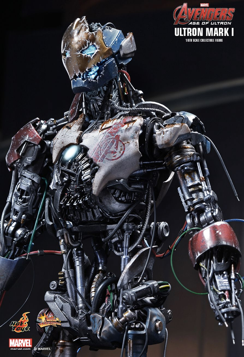 Illustration for article titled This Sixth-Scale Ultron Will Actually Make You Want a Busted Up Figure